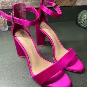 Gianni Bimi satin formal heels. Worn once, size 7.5